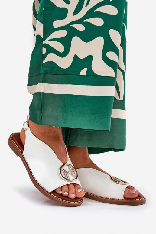 Flat Elegant Sandals With Decoration White Iseliria Flat Elegant Sandals With Decoration White Iseliria