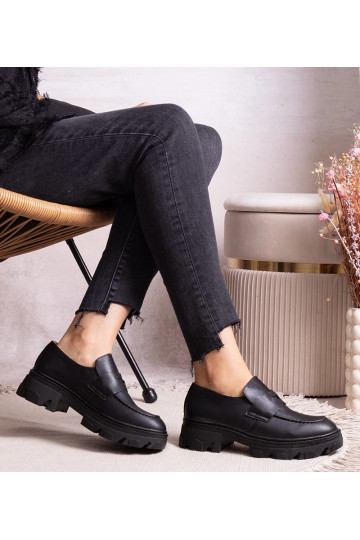 Czarne półbuty z eko skóry... 2