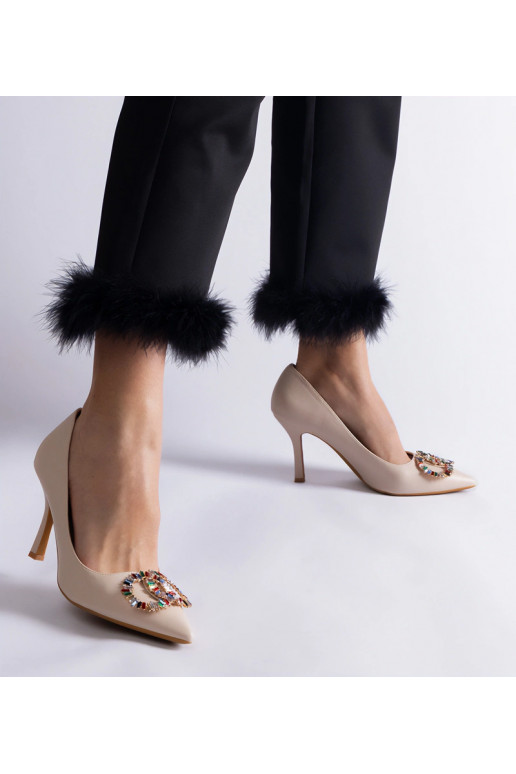 Beżowe szpilki zdobione kolorowymi...