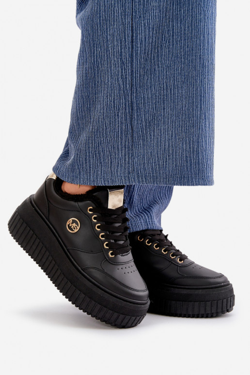 Sneakers model sports shoes insulated...