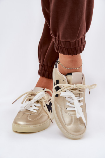 Low Women's Sports Shoes Golden Zelevelis 2