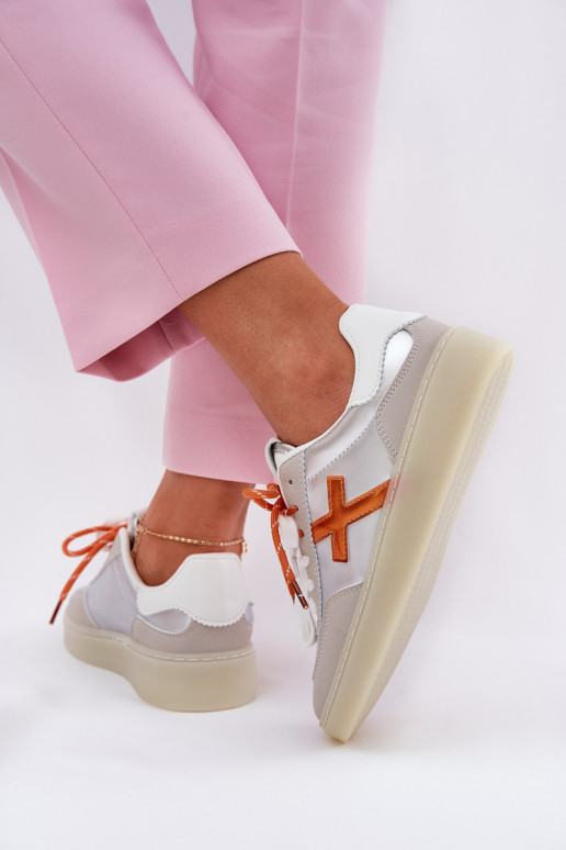 Low Women's Sports Shoes Silver Zelevelis