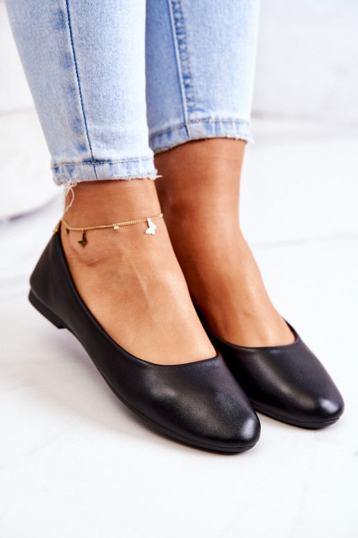 Black Classic Leather Ballerina Stacee