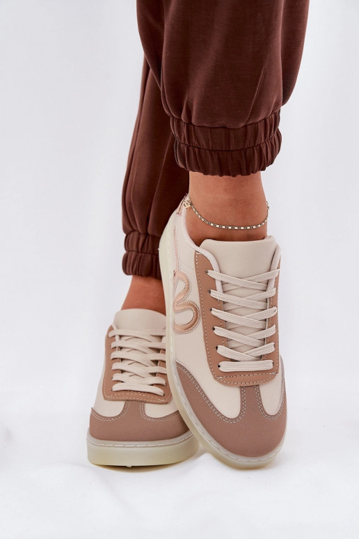 Low Women's Sports Shoes Made Of Eco Leather Beige Iladira Low Women's Sports Shoes Made Of Eco Leather Beige Iladira
